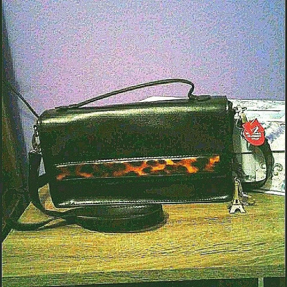 Merona Black & Leopard Print Y2K Vegan Leather Classic Retro Envelope Clutch Bag